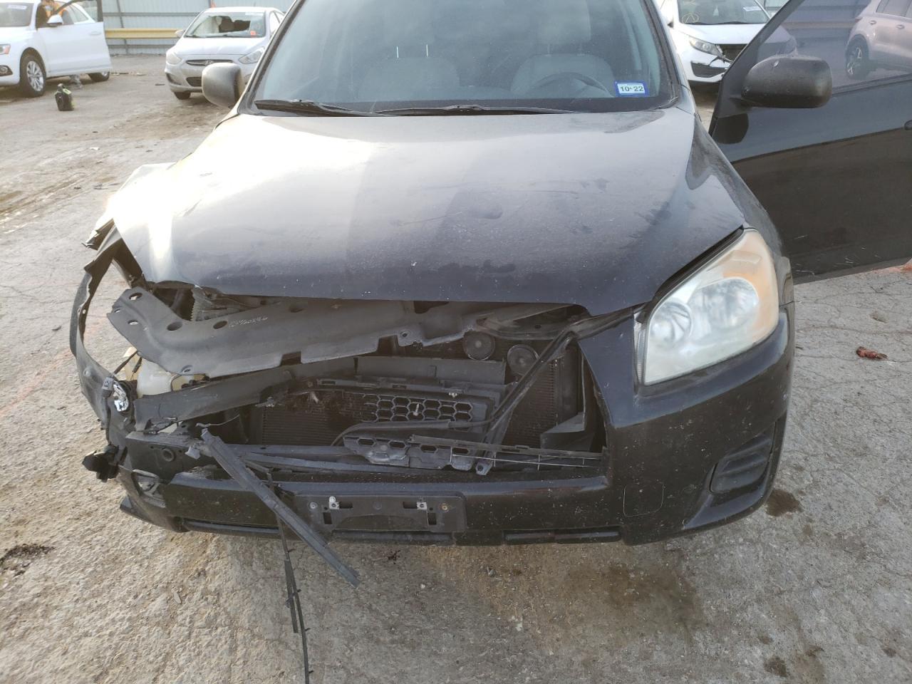 Photo 7 from auction – 2011 TOYOTA RAV4 with VIN 2T3ZF4DV8BW079936