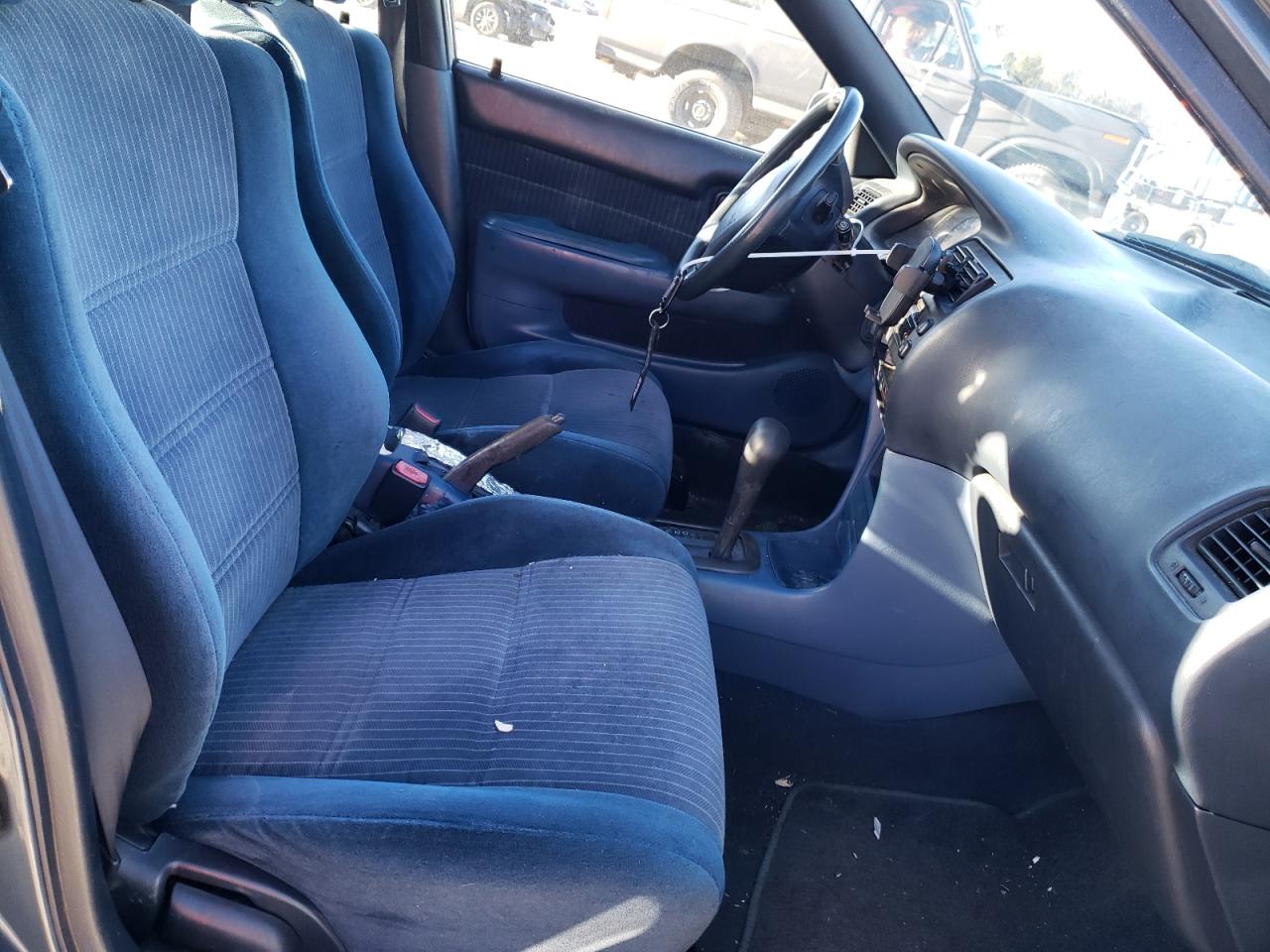 Photo 5 from auction – 1993 TOYOTA COROLLA LE with VIN 1NXAE00E6PZ093512