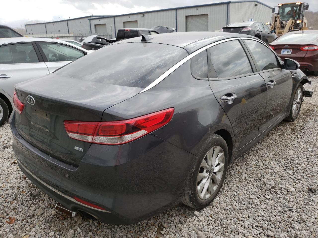 Photo 4 from auction – 2016 KIA OPTIMA LX with VIN 5XXGT4L1XGG055680