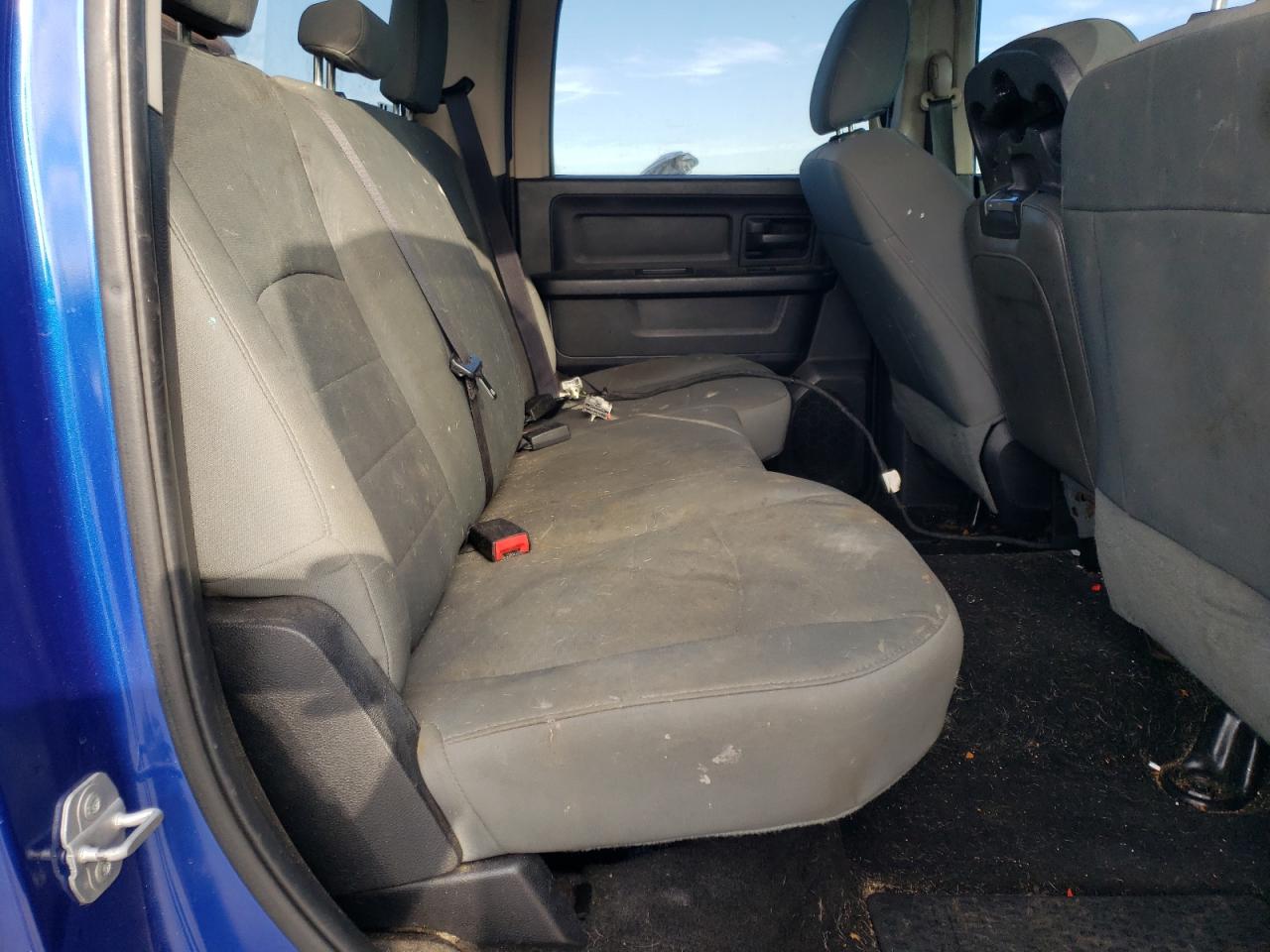 Photo 6 from auction – 2014 RAM 1500 ST with VIN 1C6RR7KG2ES450204