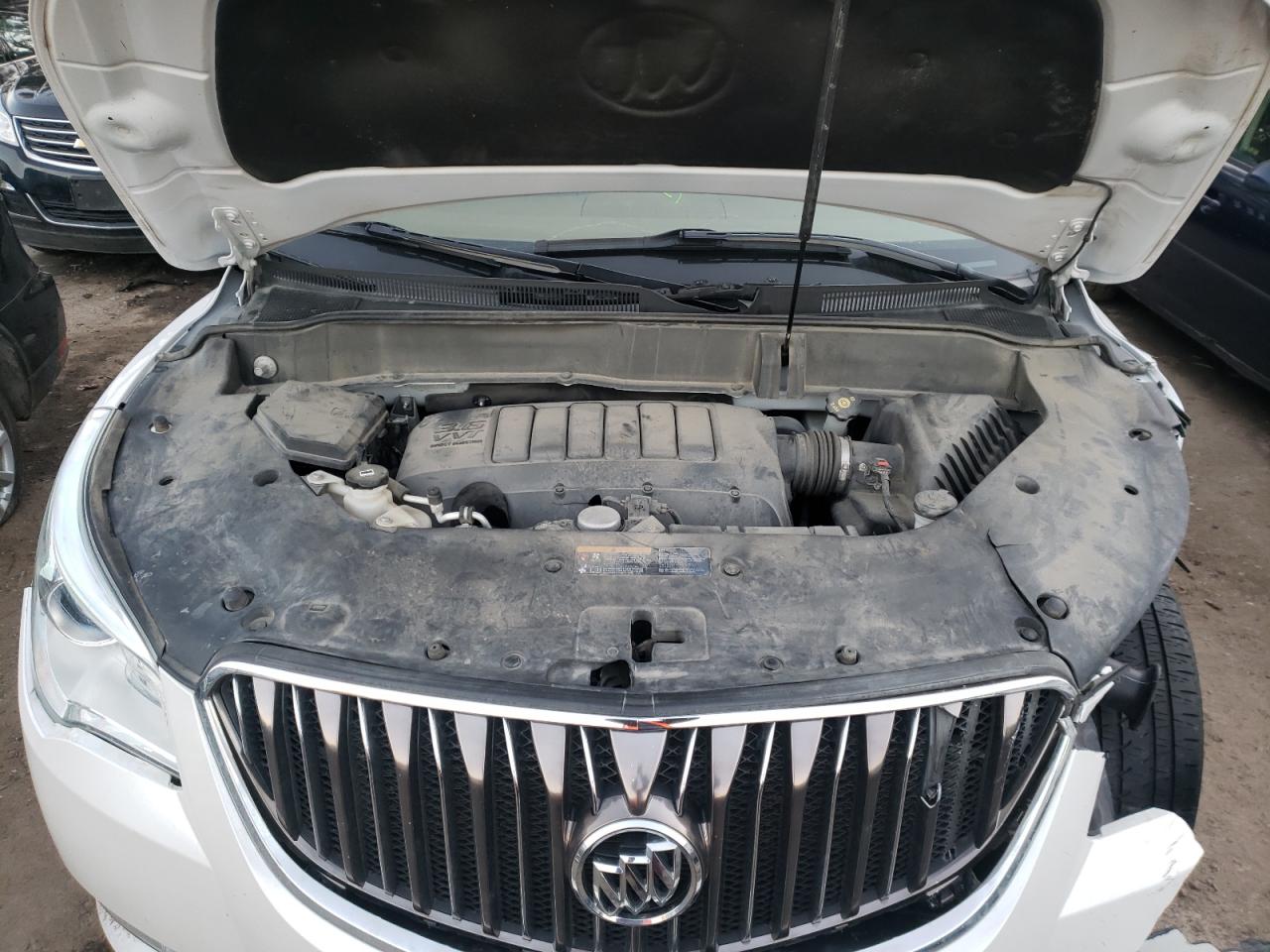 Photo 7 from auction – 2016 BUICK ENCLAVE with VIN 5GAKVBKDXGJ324780