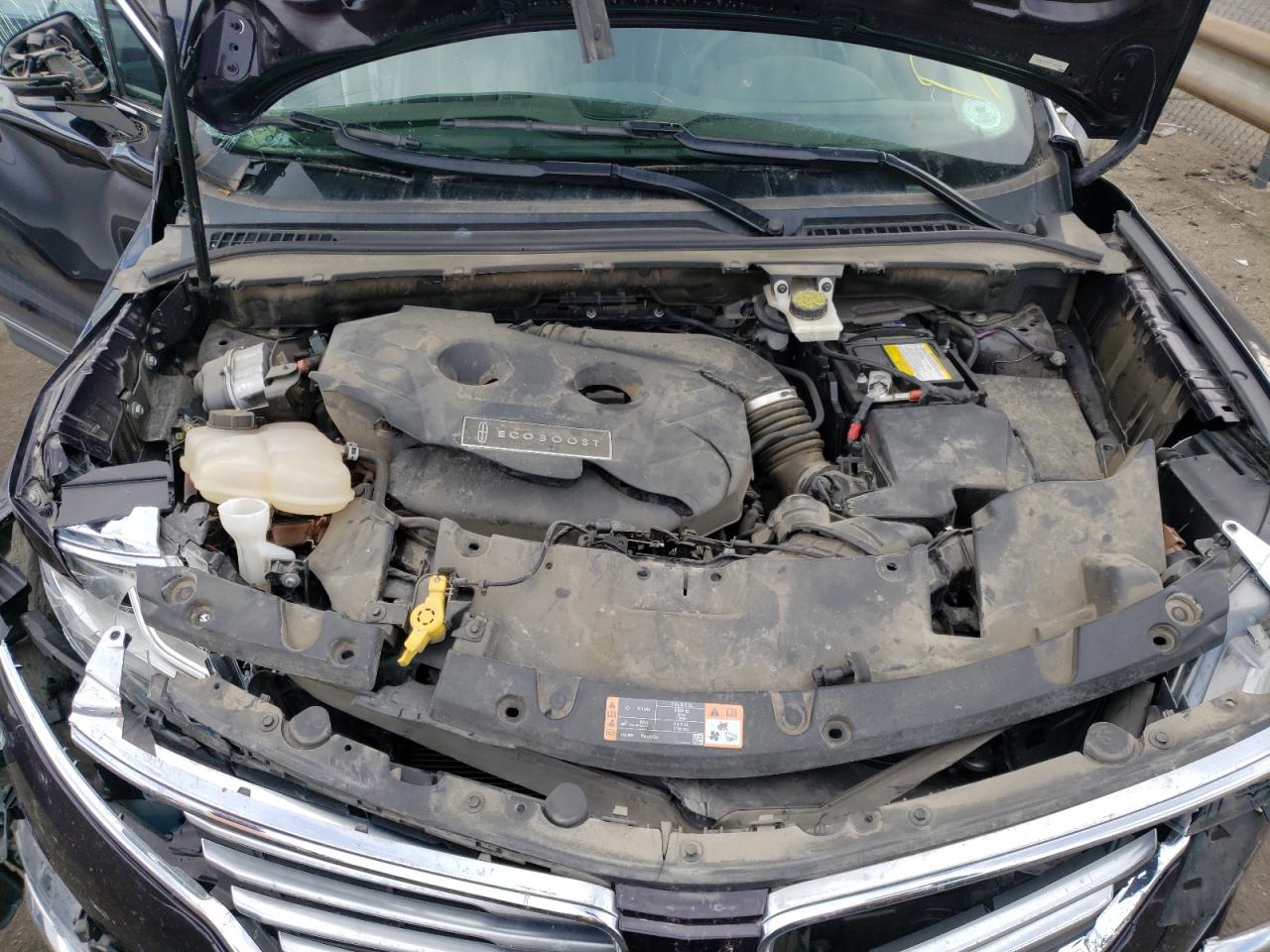 Photo 7 from auction – 2015 LINCOLN MKC with VIN 5LMCJ2A90FUJ32415