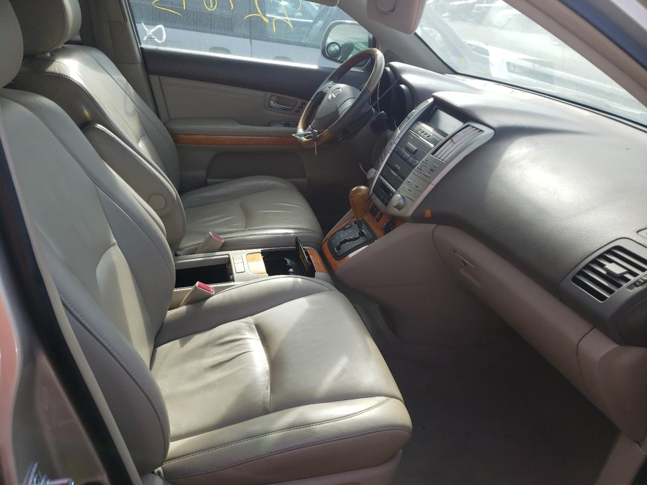 Photo 5 from auction – 2005 LEXUS RX 330 with VIN 2T2HA31U45C086280