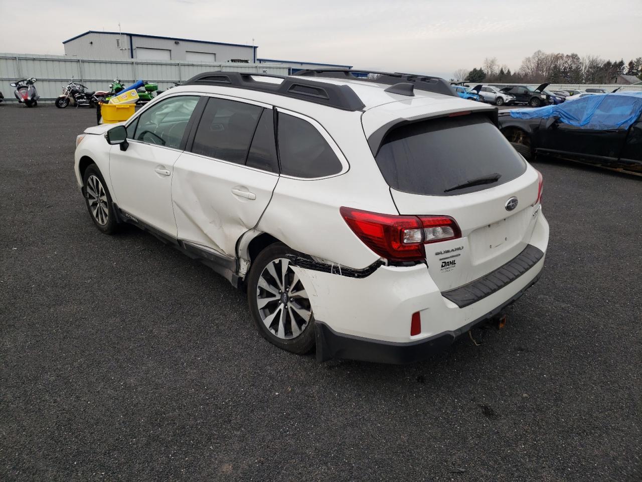 Photo 3 from auction – 2017 SUBARU OUTBACK 2. with VIN 4S4BSANC5H3377098