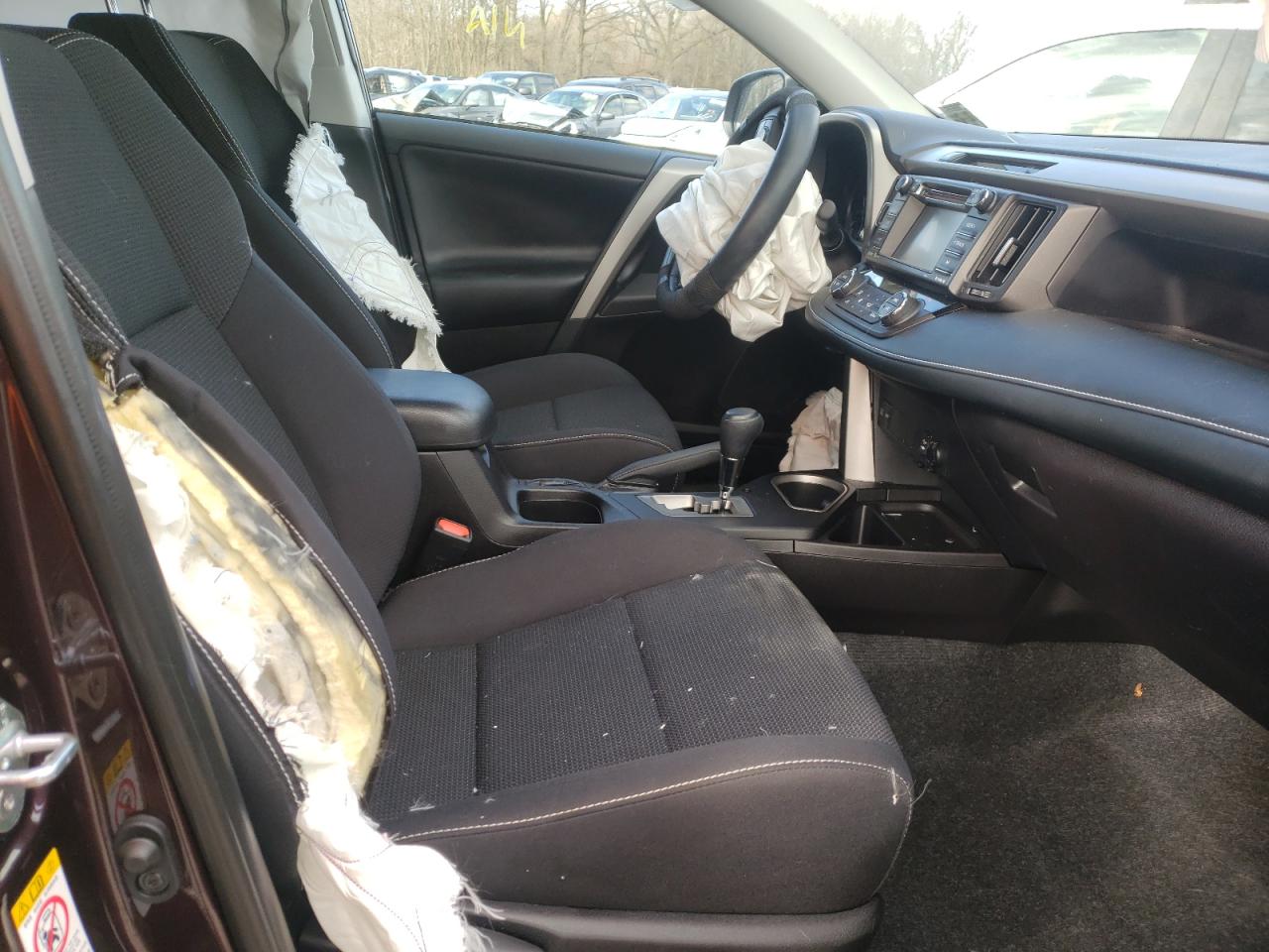 Photo 5 from auction – 2018 TOYOTA RAV4 ADVEN with VIN 2T3RFREV0JW754382