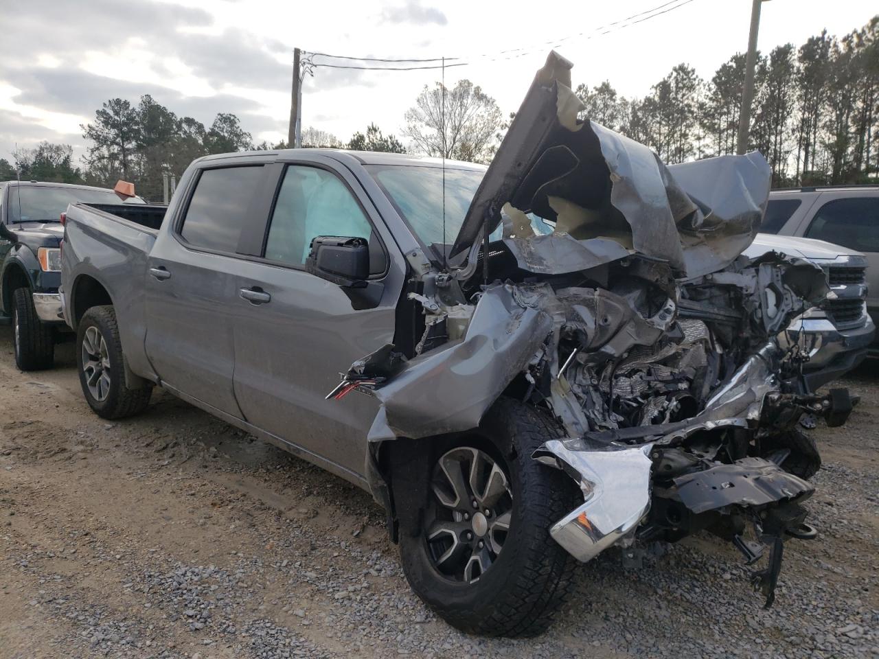 CHEVROLET SILVERADO 2021 with VIN 3GCUYDED9MG399912 - Photo from auction