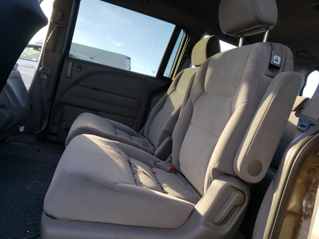 Photo 6 from auction – 2008 HONDA ODYSSEY LX with VIN 5FNRL38208B019182