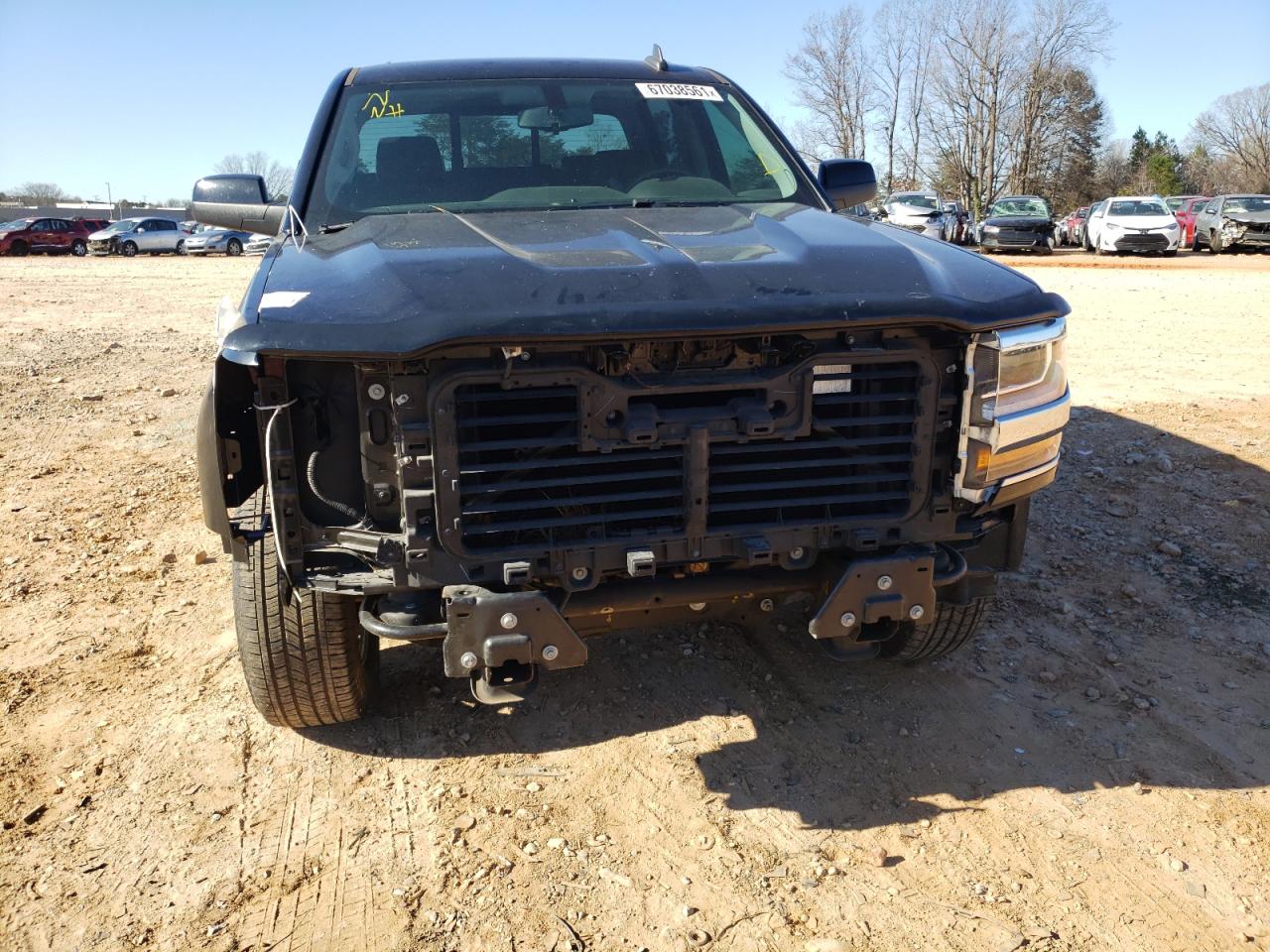 Photo 9 from auction – 2018 CHEVROLET SILVERADO with VIN 3GCPCREC9JG430801