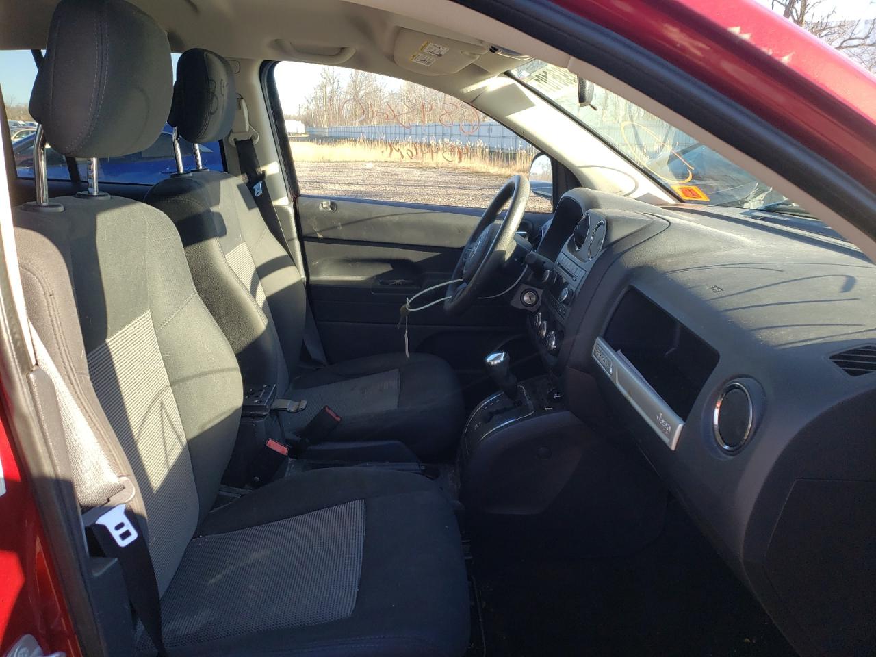 Photo 5 from auction – 2014 JEEP COMPASS SP with VIN 1C4NJCBA2ED618835
