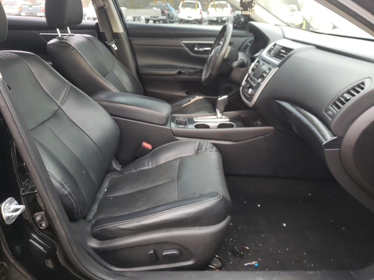 Photo 5 from auction – 2016 NISSAN ALTIMA 2.5 with VIN 1N4AL3AP8GC144189