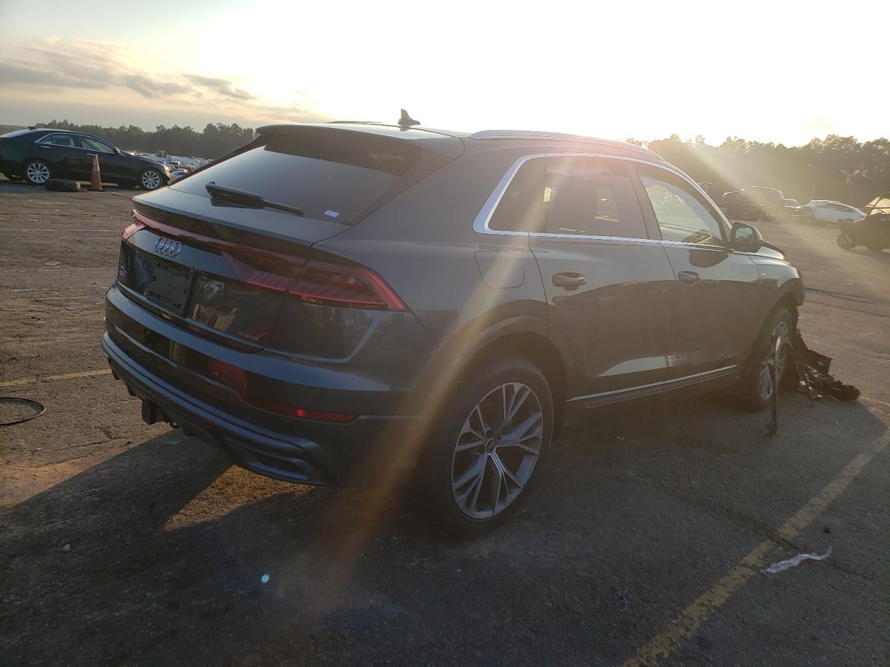 Photo 4 from auction – 2021 AUDI Q8 PREMIUM with VIN WA1EVAF19MD020432