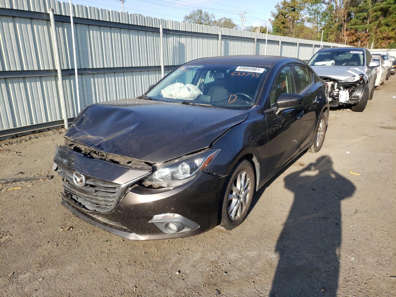 Photo 2 from auction – 2016 MAZDA 3 TOURING with VIN 3MZBM1W74GM237795