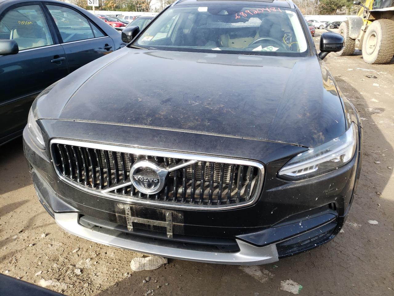 Photo 9 from auction – 2018 VOLVO V90 CROSS with VIN YV4A22NL2J1015539