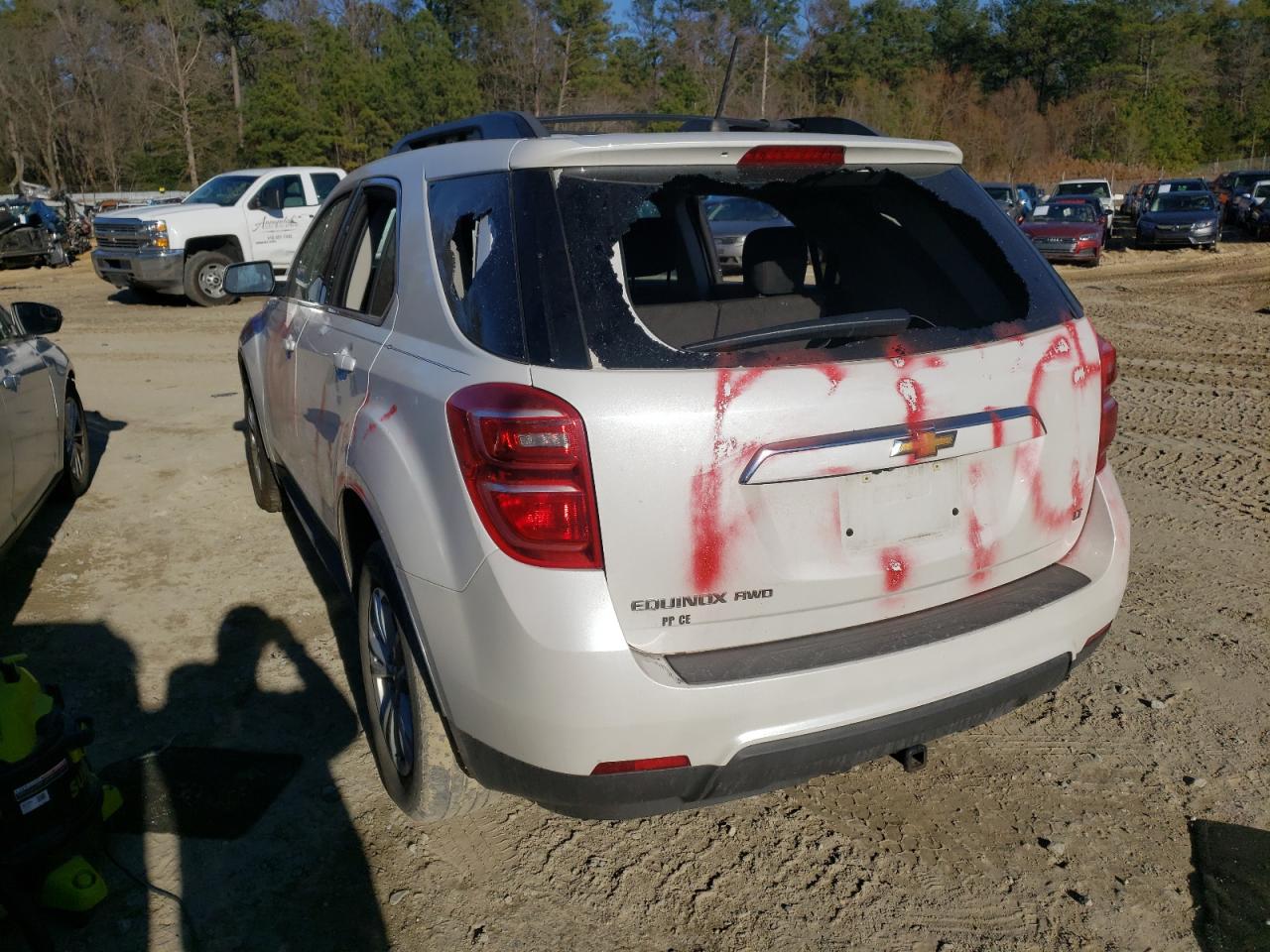 Photo 3 from auction – 2017 CHEVROLET EQUINOX LT with VIN 2GNFLFEKXH6139058