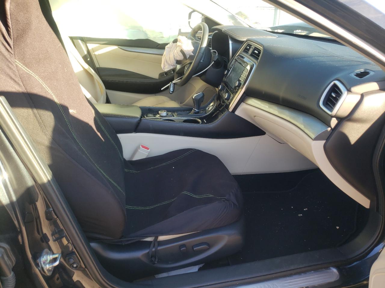 Photo 5 from auction – 2017 NISSAN MAXIMA 3.5 with VIN 1N4AA6AP4HC397227