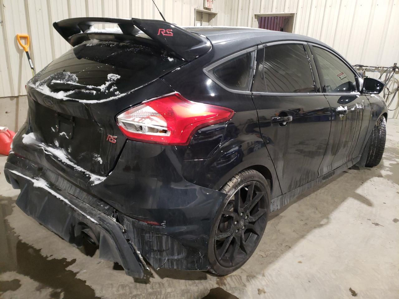 Photo 4 from auction – 2016 FORD FOCUS RS with VIN WF0DP3TH5G4116391