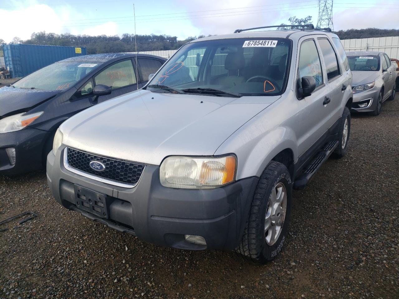 Photo 2 from auction – 2004 FORD ESCAPE XLT with VIN 1FMCU93194KB22114