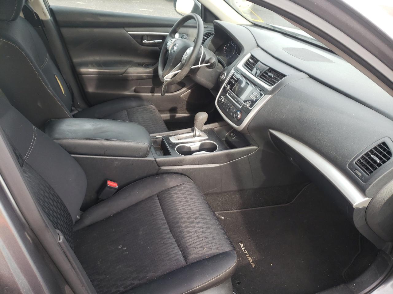 Photo 5 from auction – 2017 NISSAN ALTIMA 2.5 with VIN 1N4AL3AP2HC482687