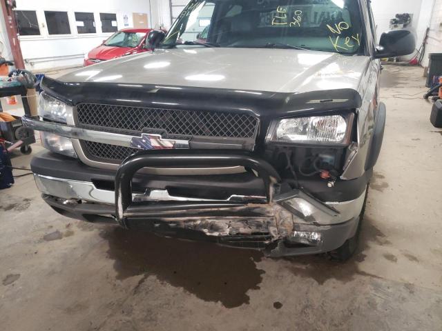 Photo 9 from auction – 2003 CHEVROLET AVALANCHE with VIN 3GNEK13T23G298070