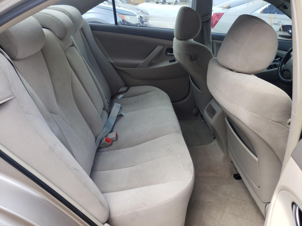Photo 6 from auction – 2007 TOYOTA CAMRY CE with VIN 4T1BE46K77U037961