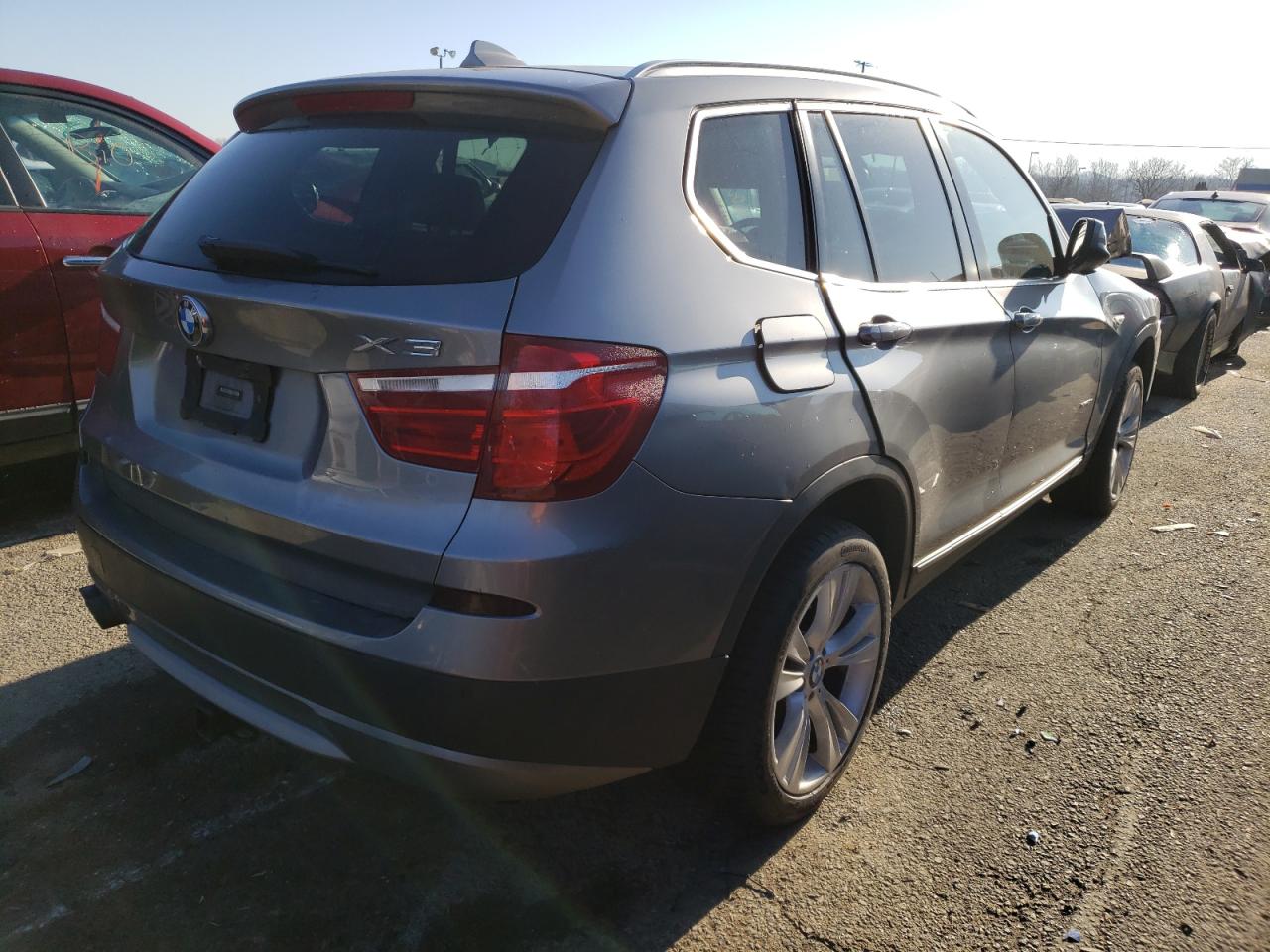 Photo 4 from auction – 2011 BMW X3 XDRIVE3 with VIN 5UXWX7C58BL730938