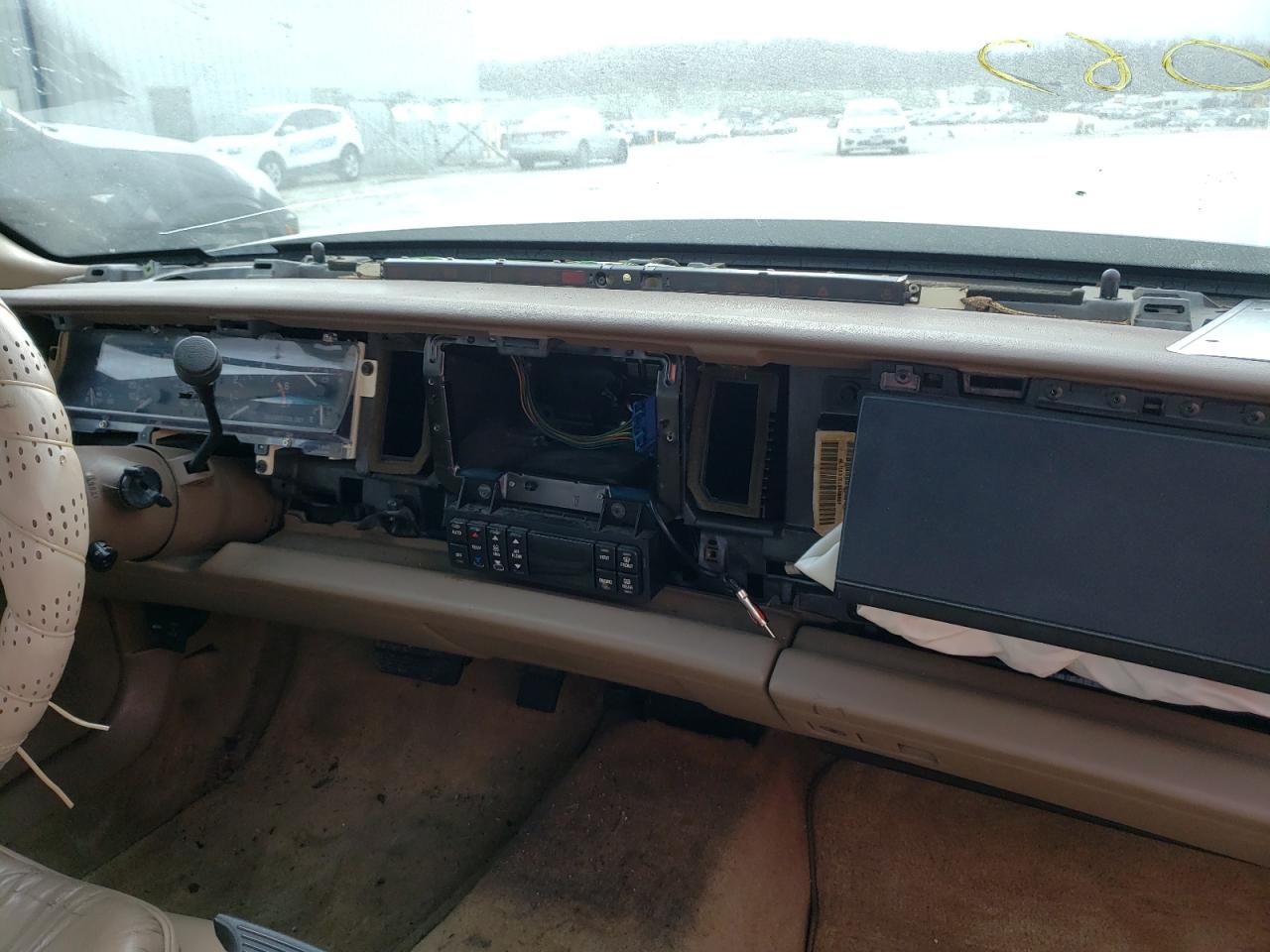Photo 9 from auction – 1995 BUICK LESABRE LI with VIN 1G4HR52L7SH547067