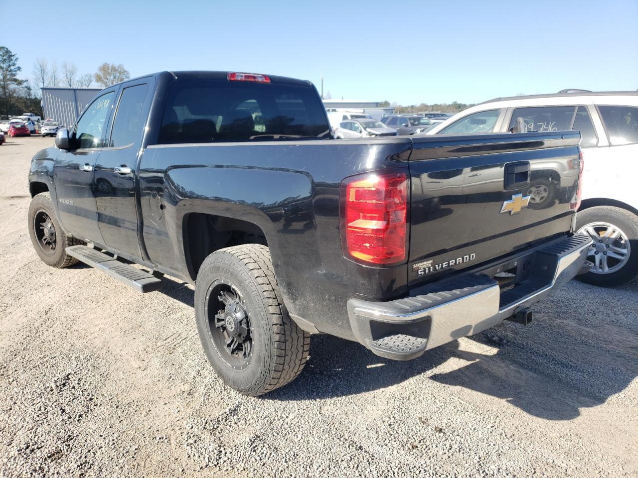 Photo 3 from auction – 2015 CHEVROLET SILVERADO with VIN 1GCRCPEH9FZ334179