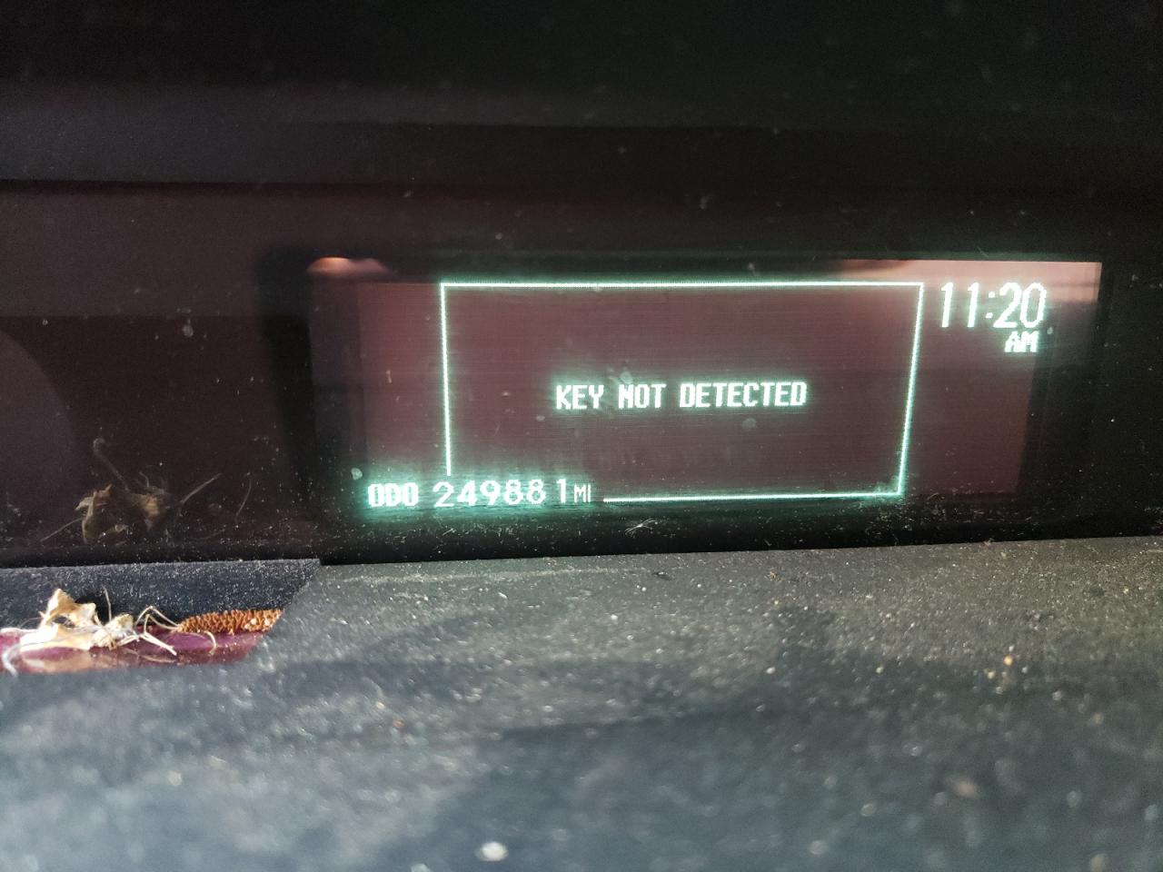 Photo 8 from auction – 2010 TOYOTA PRIUS with VIN JTDKN3DU3A1237554