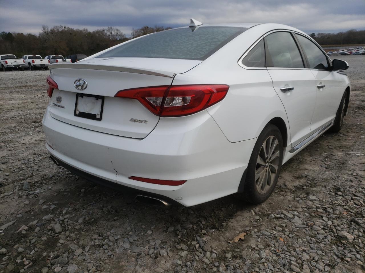 Photo 4 from auction – 2016 HYUNDAI SONATA SPO with VIN 5NPE34AF0GH309147