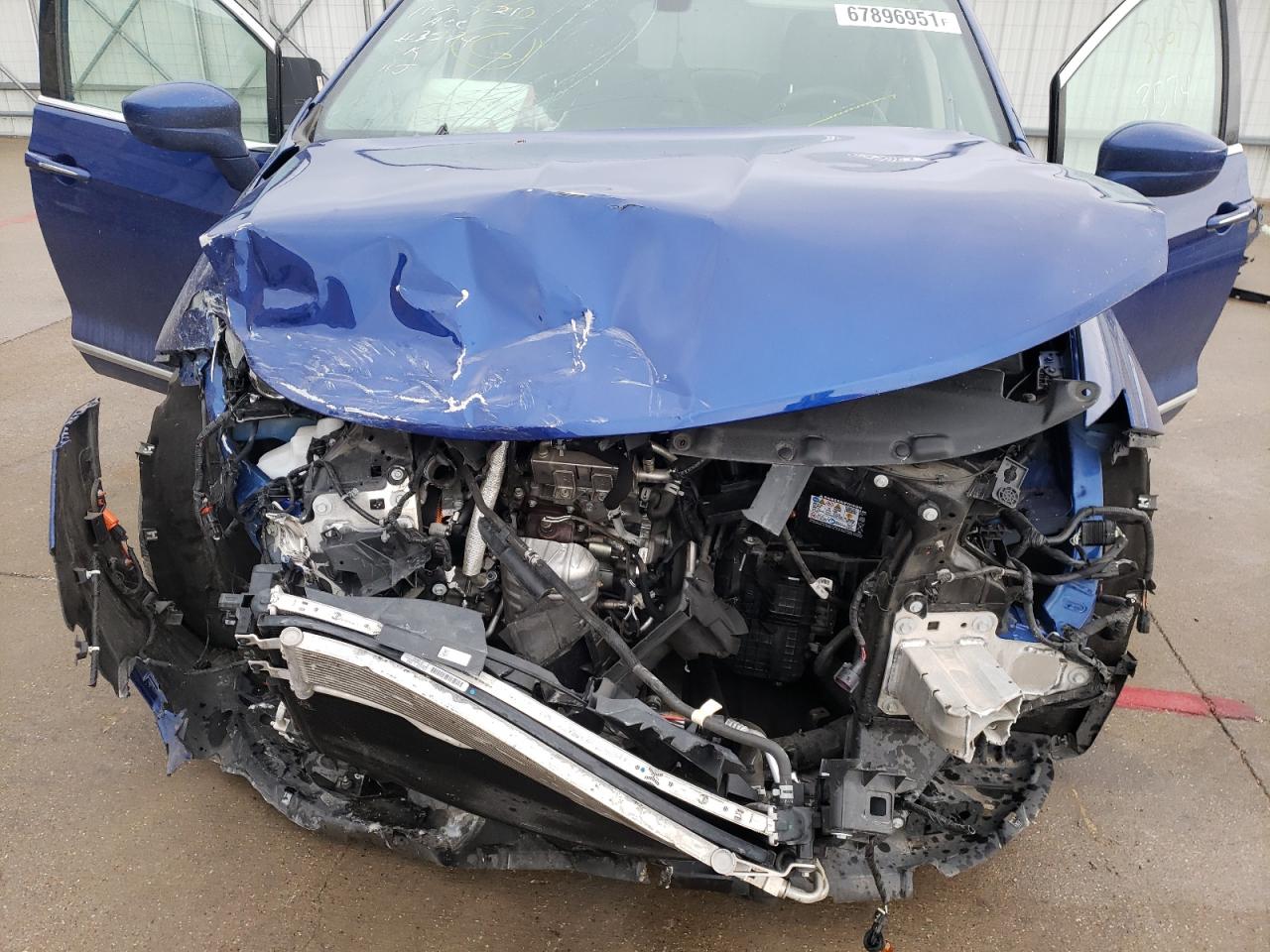 Photo 7 from auction – 2019 CHRYSLER PACIFICA T with VIN 2C4RC1BG7KR613174