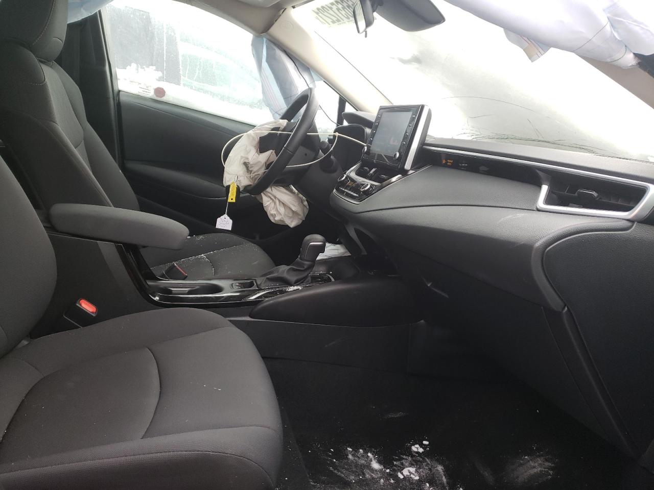 Photo 5 from auction – 2020 TOYOTA COROLLA LE with VIN 5YFBPRBE4LP034972