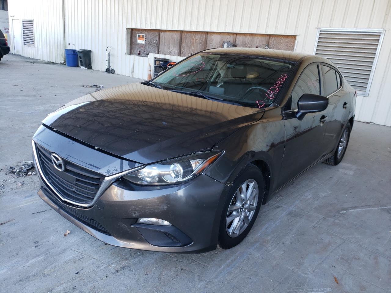 Photo 2 from auction – 2016 MAZDA 3 SPORT with VIN 3MZBM1U79GM304748