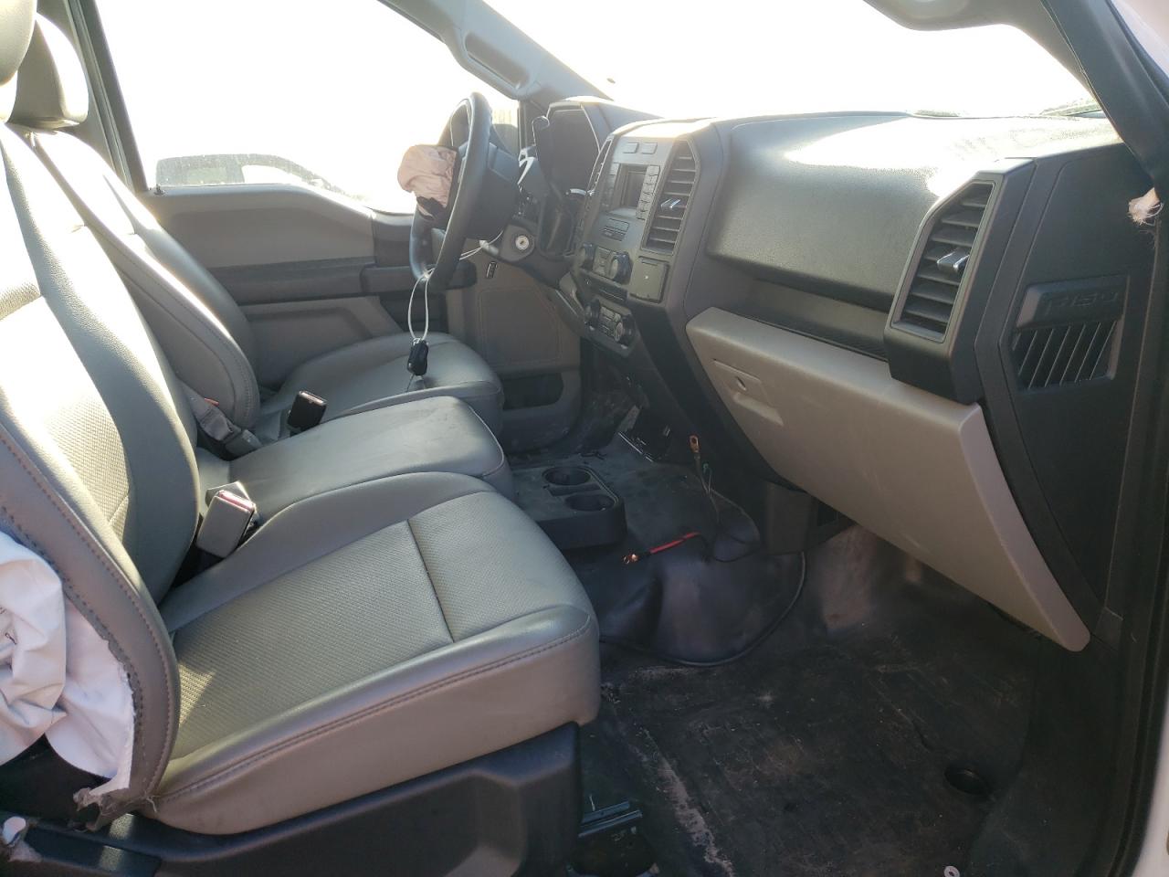 Photo 5 from auction – 2017 FORD F150 with VIN 1FTMF1C86HKD79626