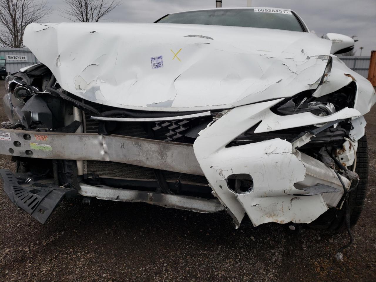 Photo 9 from auction – 2016 LEXUS IS 300 with VIN JTHCM1D20G5014771