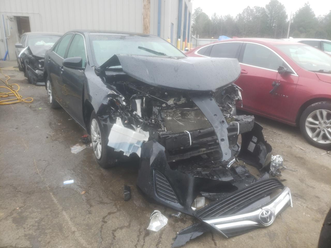 TOYOTA CAMRY L 2014 with VIN 4T1BF1FK3EU427559 - Photo from auction