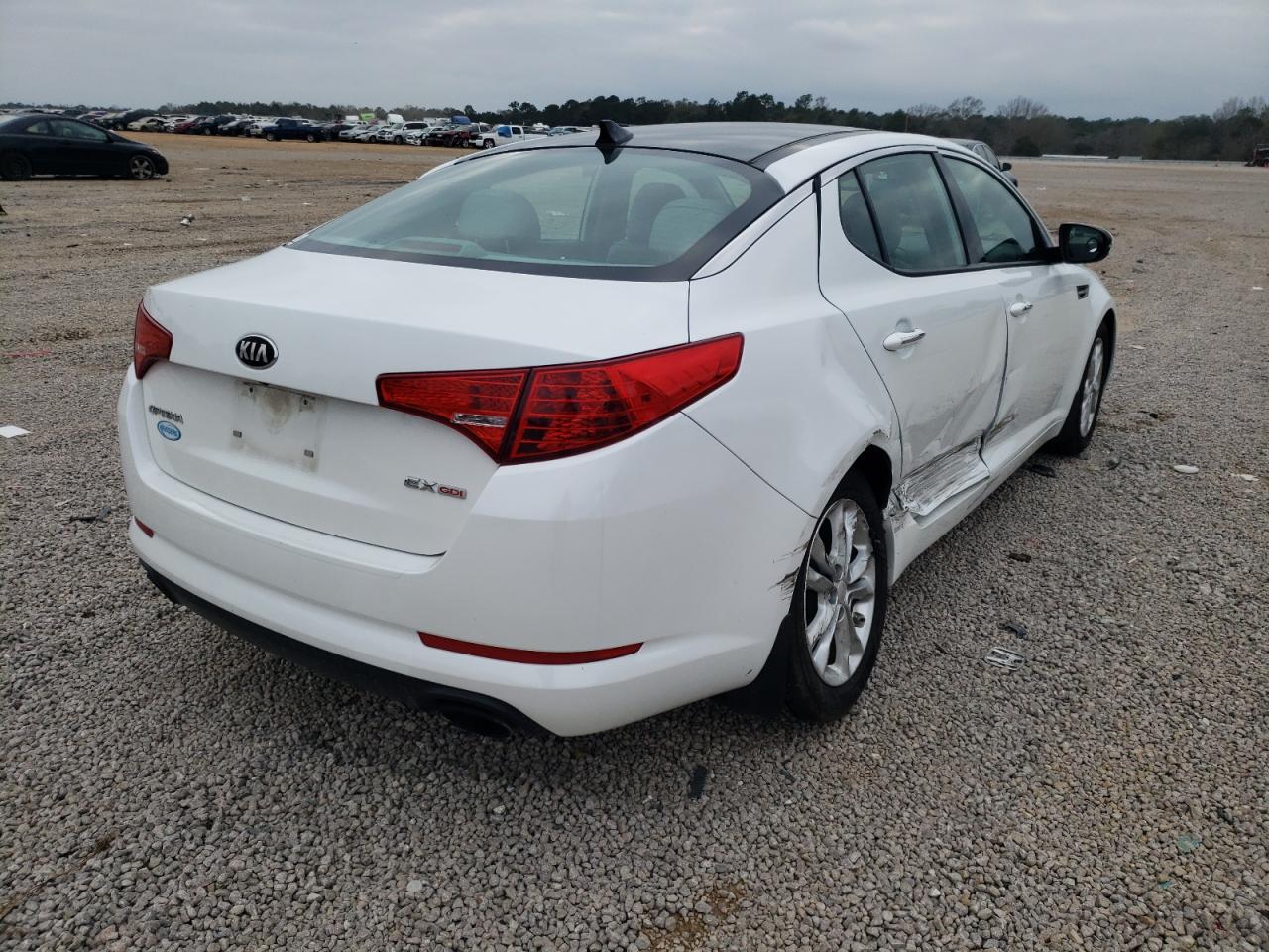 Photo 4 from auction – 2013 KIA OPTIMA EX with VIN 5XXGN4A70DG205051