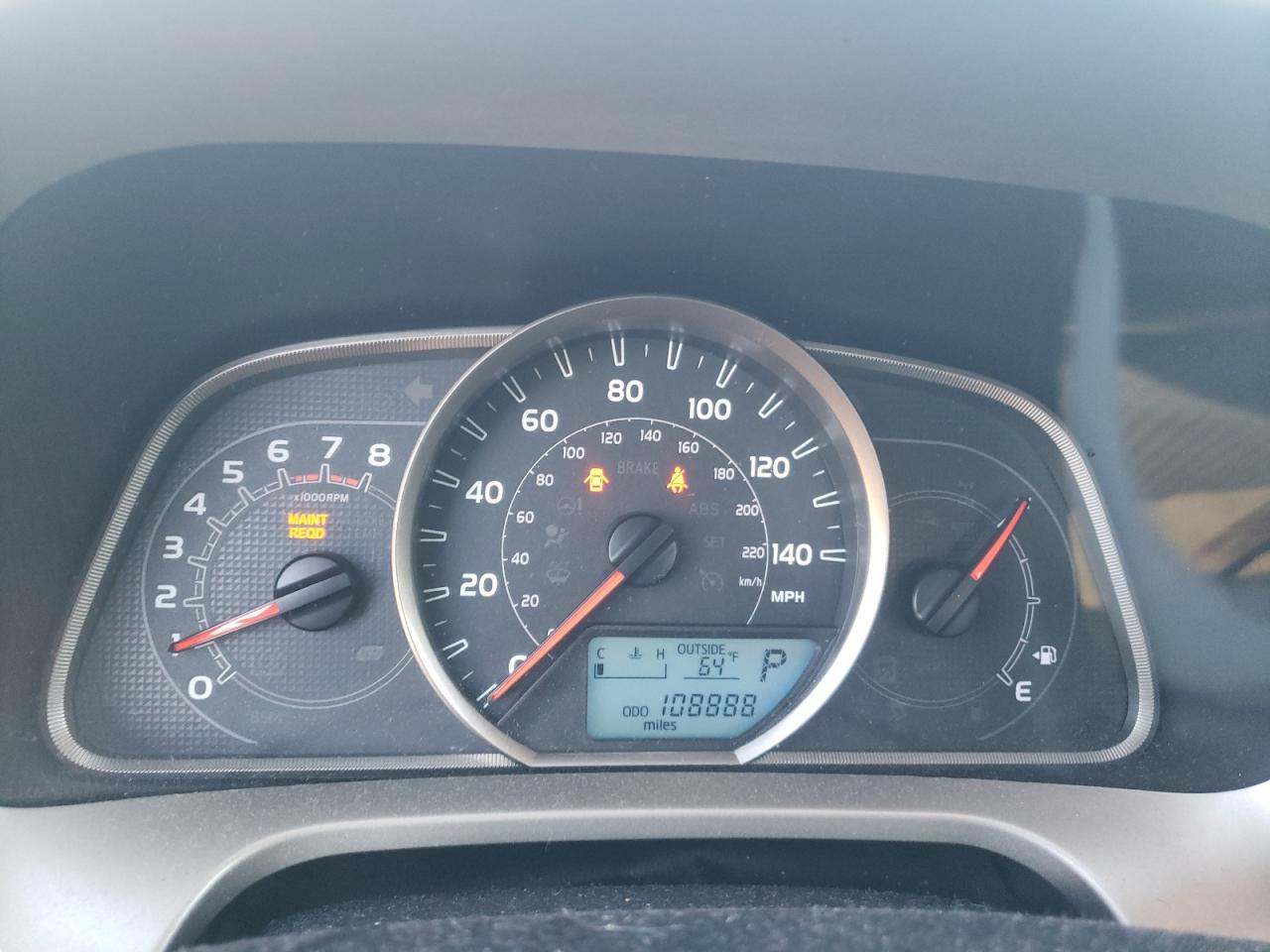 Photo 8 from auction – 2015 TOYOTA RAV4 XLE with VIN 2T3WFREV2FW163741
