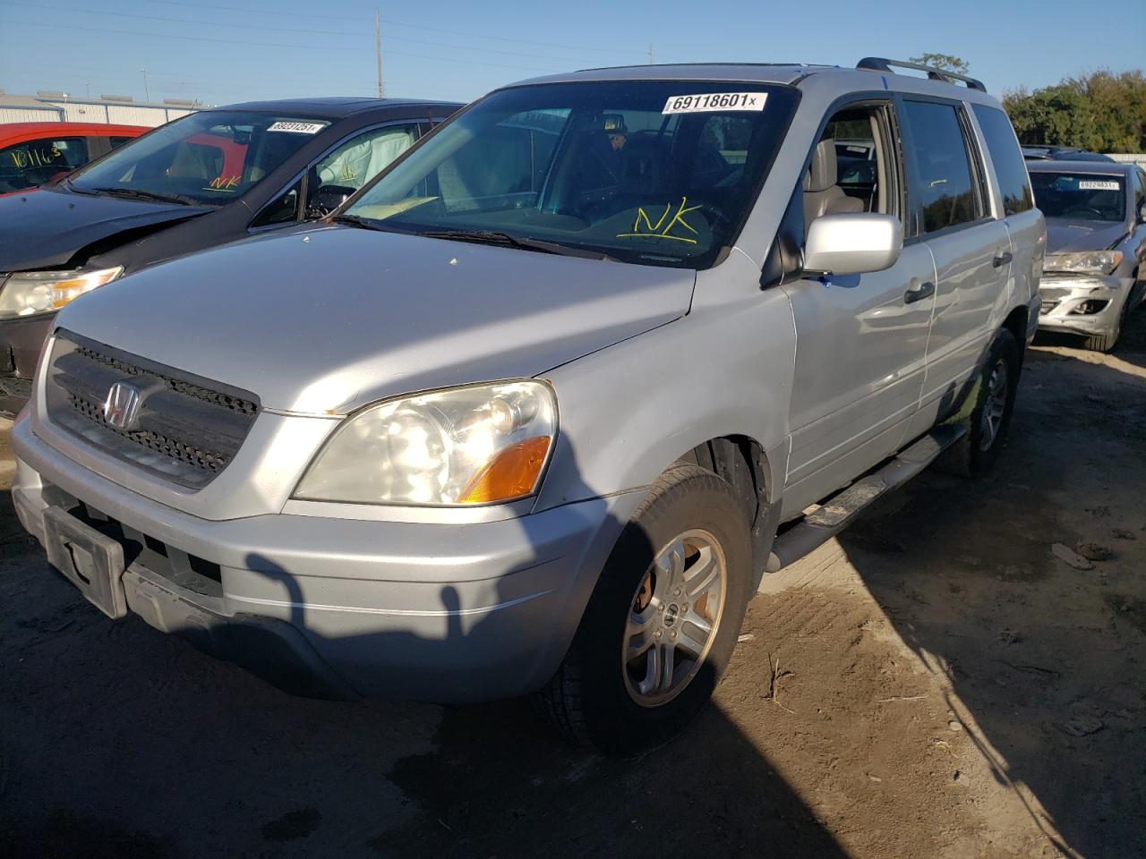 Photo 9 from auction – 2003 HONDA PILOT with VIN 2HKYF18533H512186