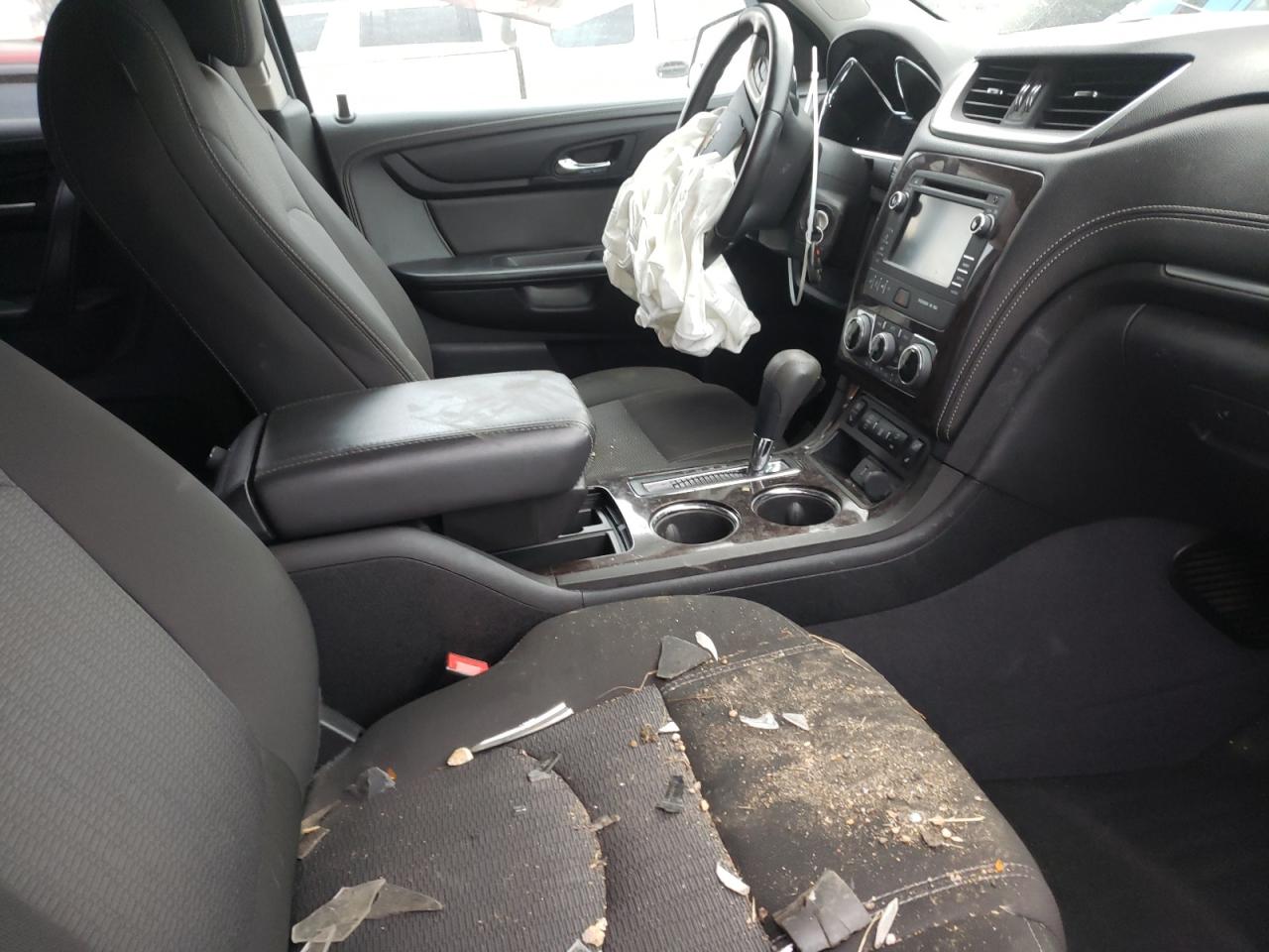 Photo 5 from auction – 2016 CHEVROLET TRAVERSE L with VIN 1GNKRHKD8GJ126518