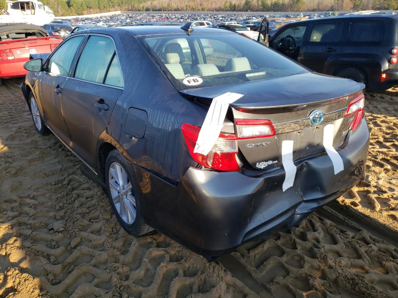 Photo 3 from auction – 2012 TOYOTA CAMRY HYBR with VIN 4T1BD1FKXCU027355