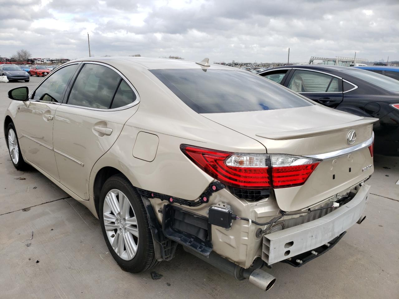 Photo 3 from auction – 2013 LEXUS ES 350 with VIN JTHBK1GG0D2036033