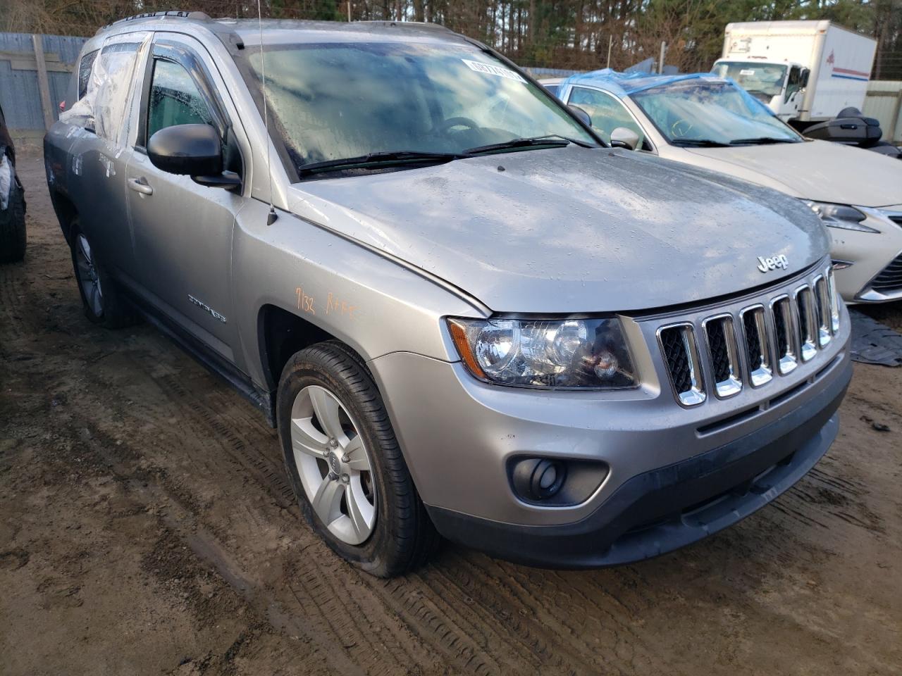 JEEP COMPASS SP 2014 with VIN 1C4NJDBB2ED910838 - Photo from auction