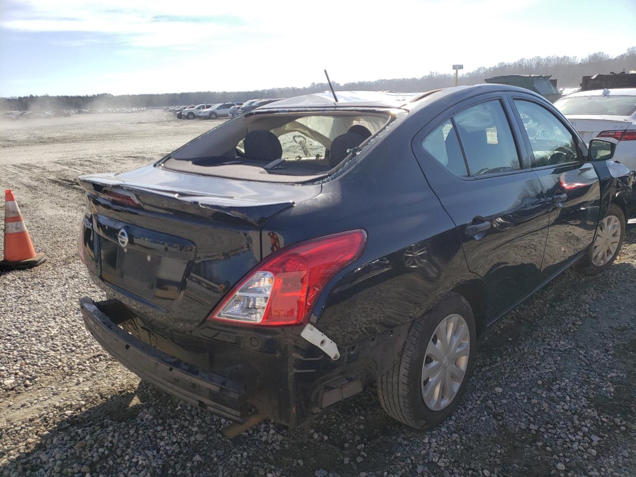 Photo 4 from auction – 2017 NISSAN VERSA S with VIN 3N1CN7AP4HL908245