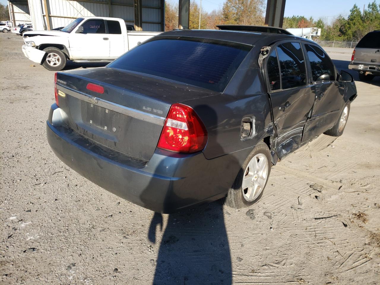 Photo 4 from auction – 2005 CHEVROLET MALIBU LS with VIN 1G1ZT54845F221559