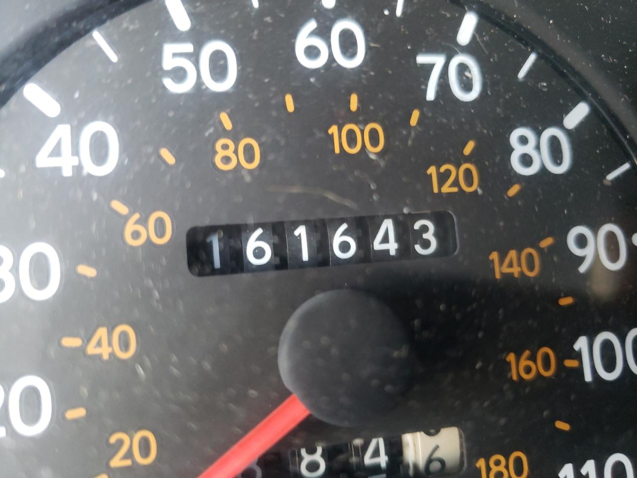 Photo 8 from auction – 1993 TOYOTA COROLLA LE with VIN 1NXAE00E6PZ093512