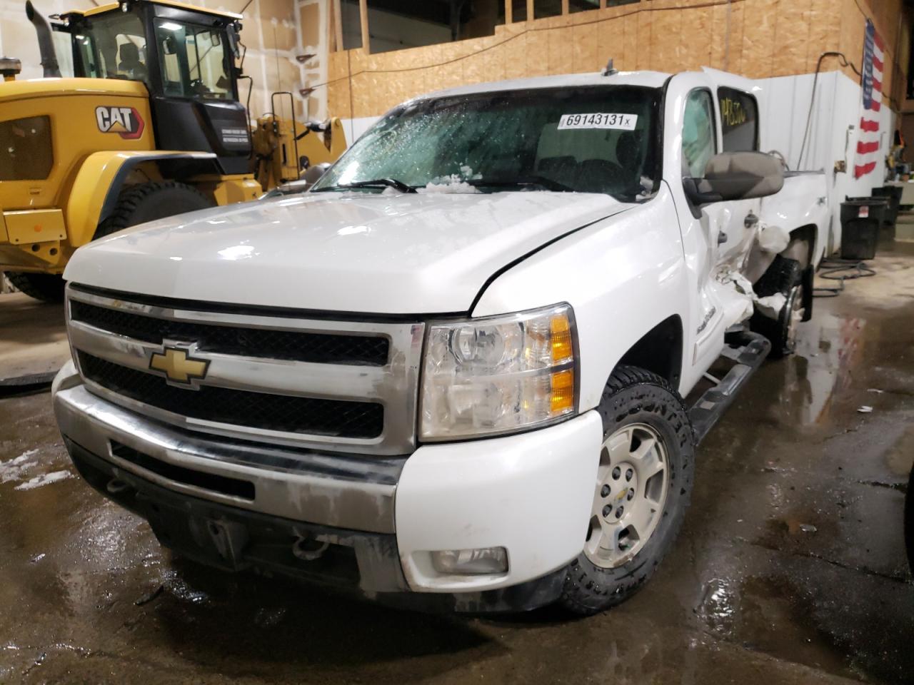 Photo 2 from auction – 2010 CHEVROLET SILVERADO with VIN 3GCRKSE38AG176307