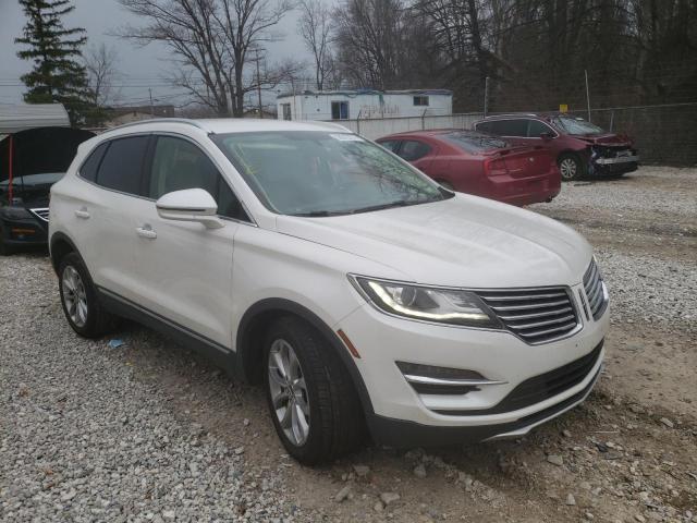 LINCOLN MKC SELECT 2017 with VIN 5LMCJ2D9XHUL68102 - Photo from auction