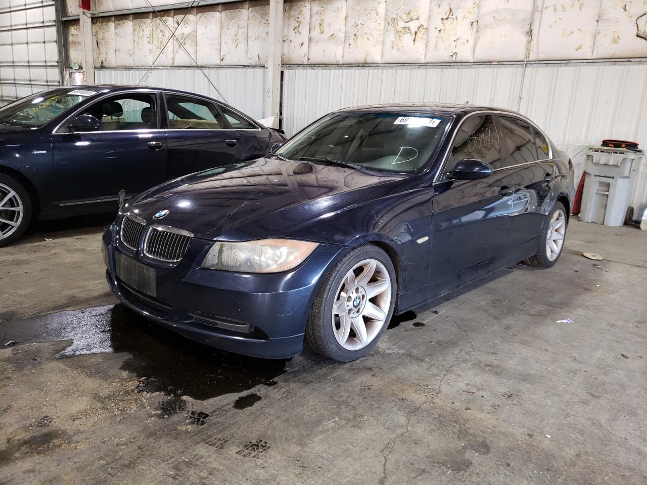 Photo 2 from auction – 2006 BMW 330 I with VIN WBAVB33526KR79443