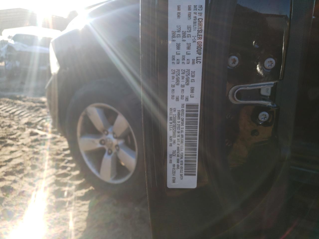 Photo 10 from auction – 2014 RAM 1500 with VIN 1C6RR6FT6ES250069