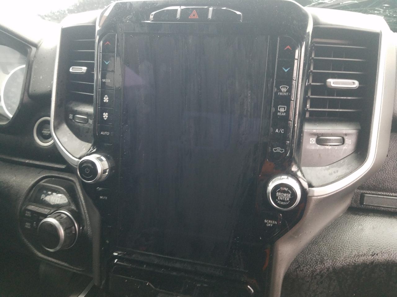 Photo 9 from auction – 2020 RAM 1500 BIG H with VIN 1C6SRFFT8LN240902
